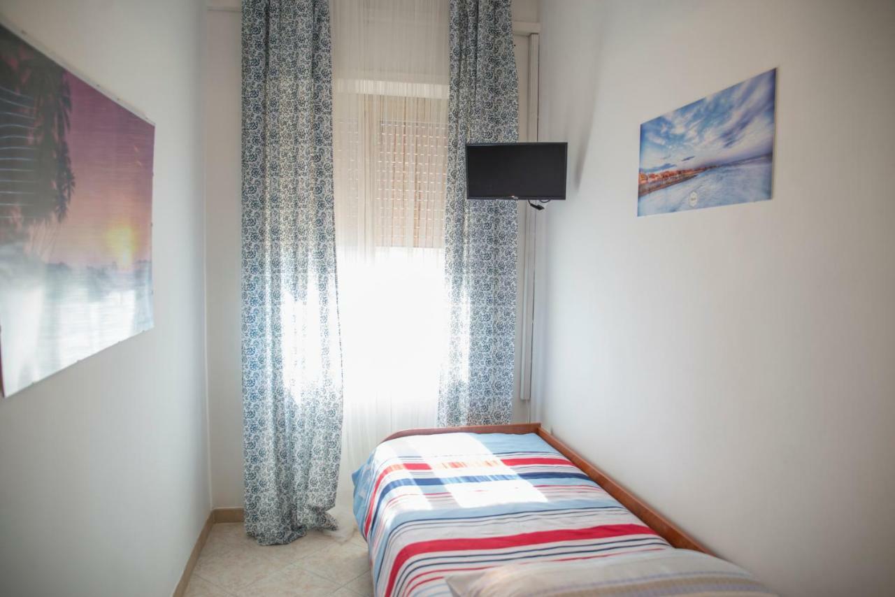B&B Calypso Lido di Ostia Exterior foto